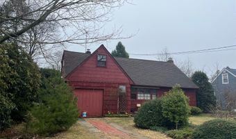 22 Guilette Pl, Amityville, NY 11701