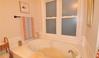 621 LITTLE CREEK Rd, Auburn, AL 36832