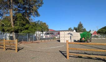 7495 Perrydale Rd, Amity, OR 97101