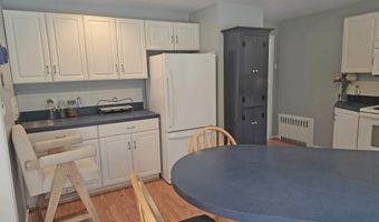 72 Green Mdw, Brattleboro, VT 05301