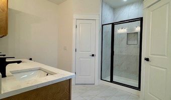 38 Woodbridge Dr, Bella Vista, AR 72714