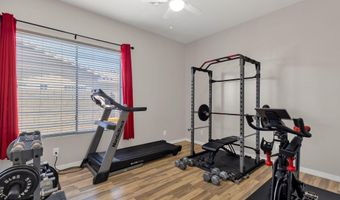 2933 W Owens Way, Anthem, AZ 85086