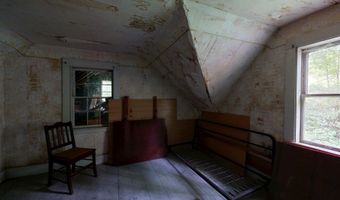 10 Picnic Hill Rd, Albany Twp., ME 04217