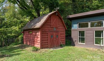 40 Governors View Rd, Asheville, NC 28805