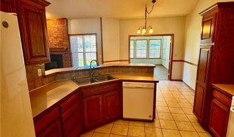 3802 SW Maple Rd, Bentonville, AR 72712