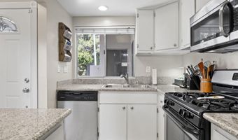 1716 Shoreline St, Camarillo, CA 93010