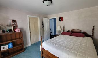 1230 N SUPERIOR St, Antigo, WI 54409