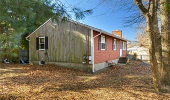 95 Capstan St, Jamestown, RI 02835