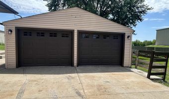201 E South St, Albion, IA 50005