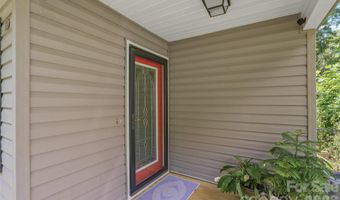 17 Azalea Rd, Arden, NC 28704
