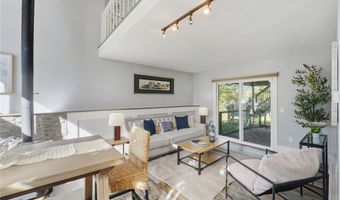 1 Nichole Ln, Coventry, RI 02816
