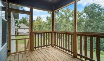28 Berkshire Dr, Bella Vista, AR 72714