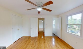 4025 CHELMONT Ln, Bowie, MD 20715