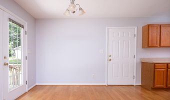 8520 Seineview Ln, Bahama, NC 27503