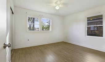 2156 E Contour Dr, Baton Rouge, LA 70809