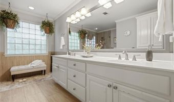 965 Knoll Crest Ct, Alpharetta, GA 30004