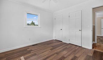 5572 Section Line Rd, Albertville, AL 35950