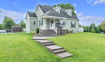 608 E Hazel St, Albion, IN 46701