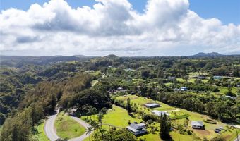 44 Kaupakalua Rd, Haiku, HI 96708