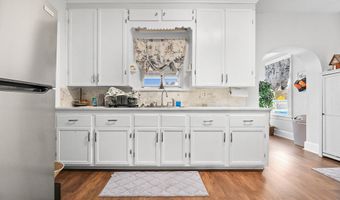 2144 Ridgewood Ave, Alliance, OH 44601