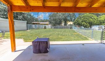232 Greenway Rd, Arkansas City, KS 67005