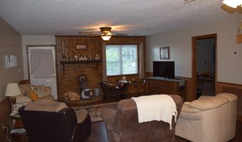 678 Farrow Rd, Bells, TN 38006