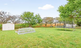 206 Shannon Dr, Anna, OH 45302