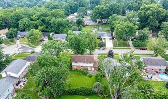 818 Rosetree Ln, Anderson Twp., OH 45230