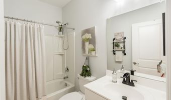 3 COLISEUM Dr, Mt. Holly, NJ 08060