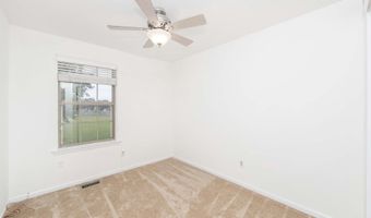 2 VILLAGE Ct, Audubon, NJ 08106