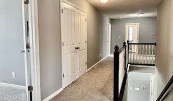 4205 Hunt Club Pkwy, Bargersville, IN 46106