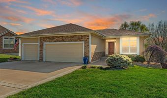 16657 Sandstone Cir, Basehor, KS 66007