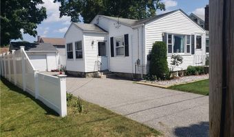 5 Cass St, Lincoln, RI 02865