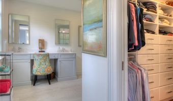 204 Spring St, Newport, RI 02840