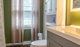 1114 Foxmoor Ln, Ashland, OH 44805