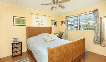 51-452 Kamehameha Hwy, Kaaawa, HI 96730