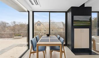 9 Ocean Ln, Amagansett, NY 11930