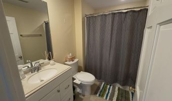 4015 Mathews Rd, Ames, IA 50014