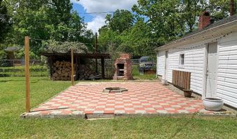 1303 Hagood Ave, Barnwell, SC 29812