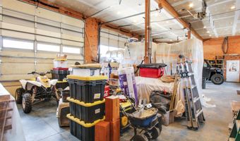 43630 Rainbow Ln, Angelus Oaks, CA 92305