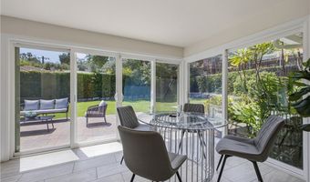 2011 Canyon Rd, Arcadia, CA 91006