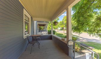 1123 W Huron St, Ann Arbor, MI 48103