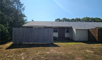 40 Kingsland Ct 2A, Charlestown, RI 02813