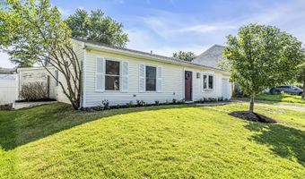 8 Mizzen Dr, Barnegat, NJ 08005