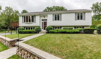 422 Buxton St, North Smithfield, RI 02896