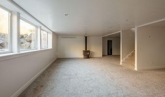 660 BUFFALO Dr, Alpine, WY 83128