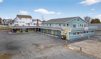 1 Angell Rd, Narragansett, RI 02882