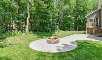 6681 Wood Hollow Ct, Allendale, MI 49401