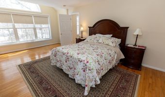 85 McVeagh Rd, Westbrook, CT 06498