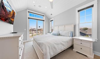 118 DOLPHIN Ave, Beach Haven, NJ 08008